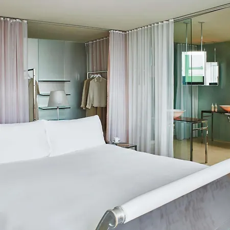 Sanderson London-2